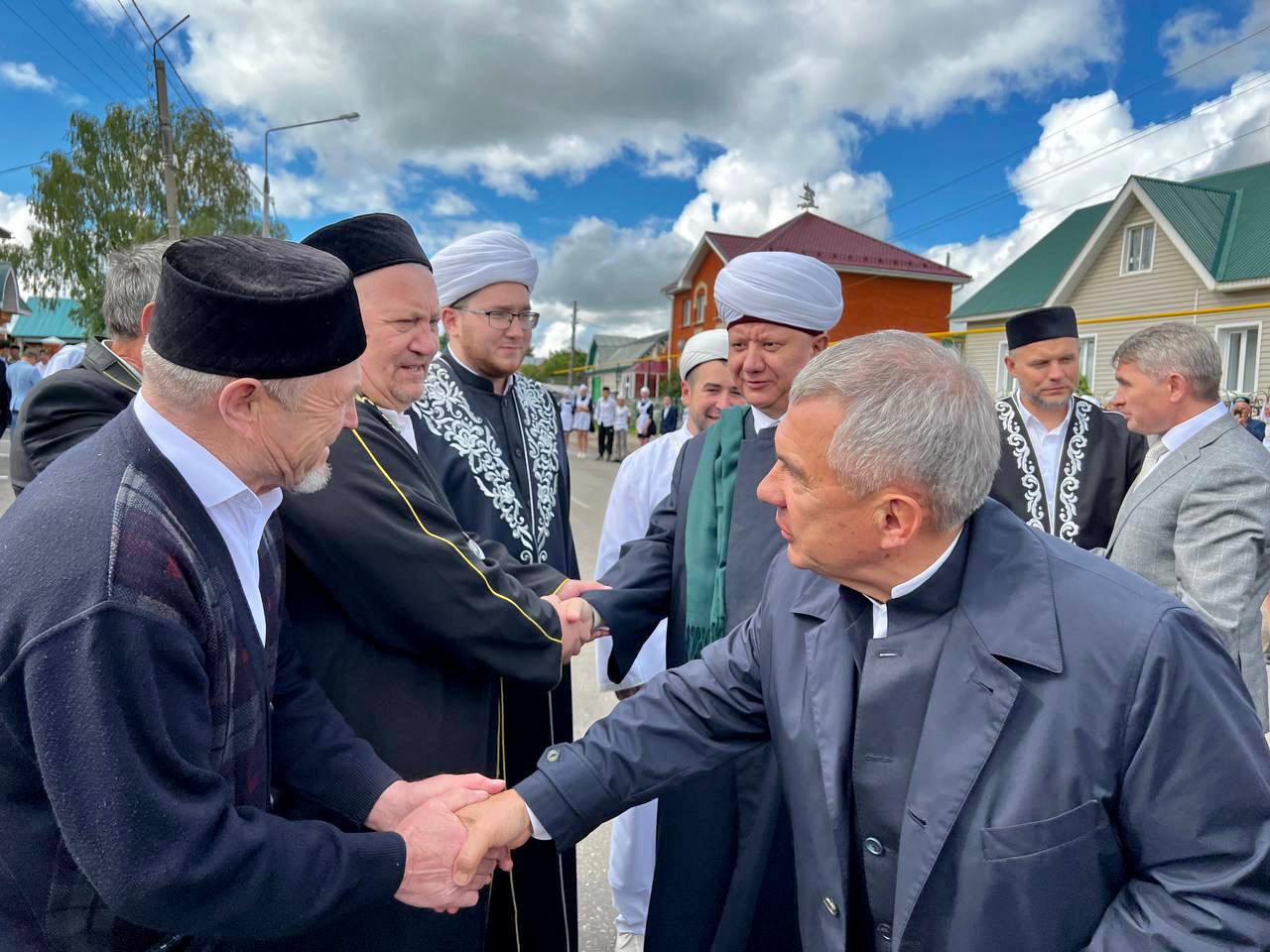 Погода урмаево. Урмаево Комсомольский район Чувашской Республики. Село Урмаево. Чувашия Комсомольский район село Урмаево мечеть. Село Урмаево Комсомольского района Чувашской Республики.