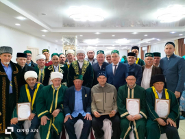 По приглашению главы Дрожжановского района Республики Татарстан Гафарова Марат Ринатовича первый заместитель муфтия Чувашии Ильяс хазрат Сафиянов принял участие в районном ифтаре.