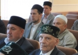 Глава Батыревского района встретился с руководителями мусульманских приходов