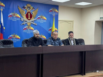 Председатель соборной мечети города Новочебоксарск Минкадир Нуруллович Резяпов принял участие в духовно-просветительской беседе в Новочебоксарской ИК-3