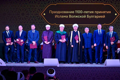 МУФТИЙ, ГЛАВА ДУХОВНОГО СОБРАНИЯ МУСУЛЬМАН РОССИИ НАГРАЖДЕН БЛАГОДАРСТВЕННЫМ ПИСЬМОМ ПРЕДСЕДАТЕЛЯ ПРАВИТЕЛЬСТВА РФ