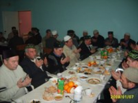 В медресе «Гулистан» мусульманский праздник- день Ашура.
