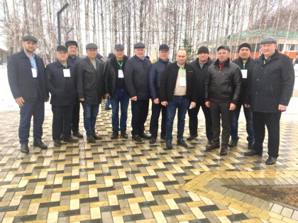 Делегация татар Чувашской Республики принимает участие во IX Всероссийском сходе предпринимателей из татарских сел
