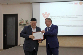 ПОМОЩНИКУ ПРЕДСЕДАТЕЛЯ ДУМ ЧР ВРУЧИЛИ БЛАГОДАРНОСТЬ