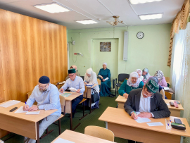 В МЕДРЕСЕ "ГУЛИСТАН" ДУМ ЧР ПРОШЁЛ ВЫПУСКНОЙ МЕЖДИСЦИПЛИНАРНЫЙ ГОСУДАРСТВЕННЫЙ ЭКЗАМЕН